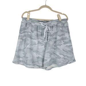 Mono B Shorts Gray Camo Women's size 2XL Pockets Lined Drawstring Athletic NWT
